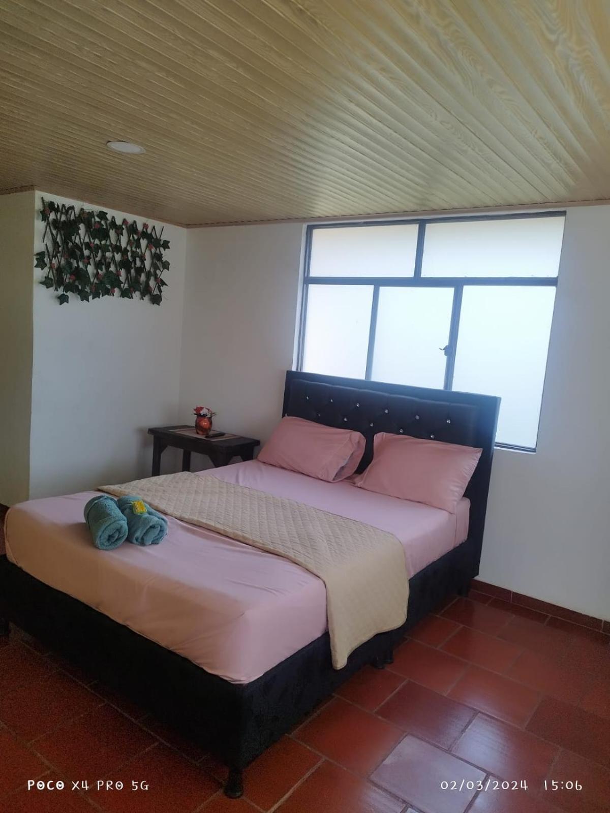 Hotel Campestre La Fuente - Piscina มอนิกวิรา ห้อง รูปภาพ